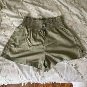 Abecrombie & Fitch High Waisted Shorts